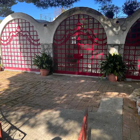 Feriehus About Capri *